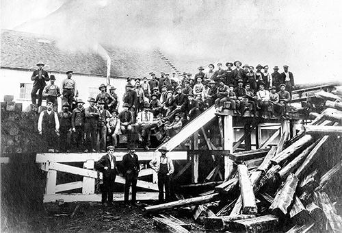 Biscotasing sawmill employees 