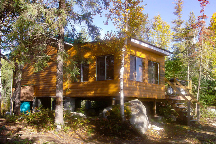 BiscoCabin12.jpg